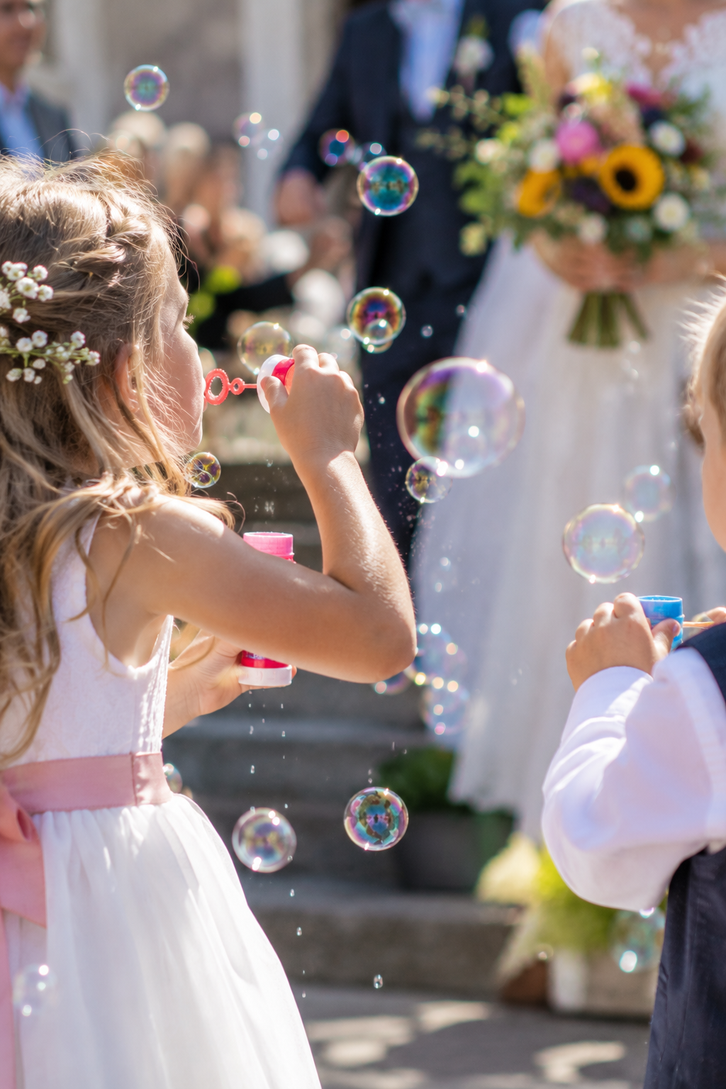Seifenblasenzauber bei der Hochzeit